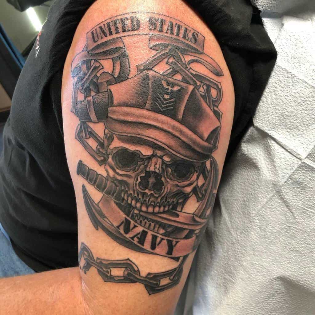 Skull with navy hat, anchor, chain, and "United States Navy" text