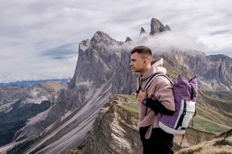 Peak-Bagging-Best-Outdoor-Hobby-For-Men