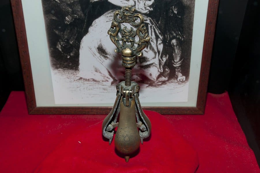 Pear of Anguish Torture Device