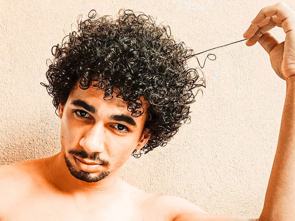 Perfect Jewfro Hairstyle For Men With The Triangular Face Shape. It Is A Formal Jewfro Style