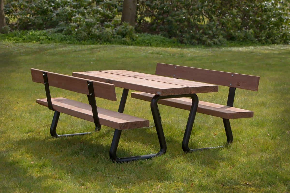modern wood picnic bench