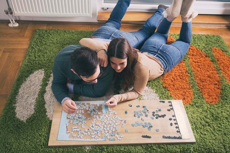 Puzzling-Best-Hobbies-For-Couples.