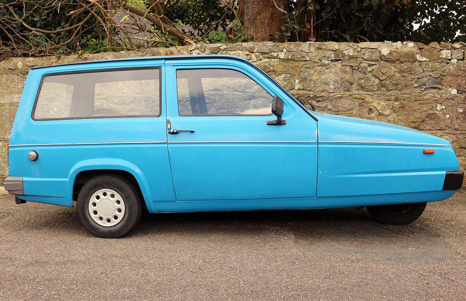 Reliant Robin