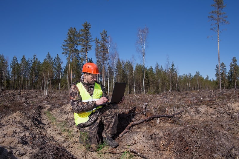Restoration Ecologist - Outdoor Jobs For Outdoorsmen