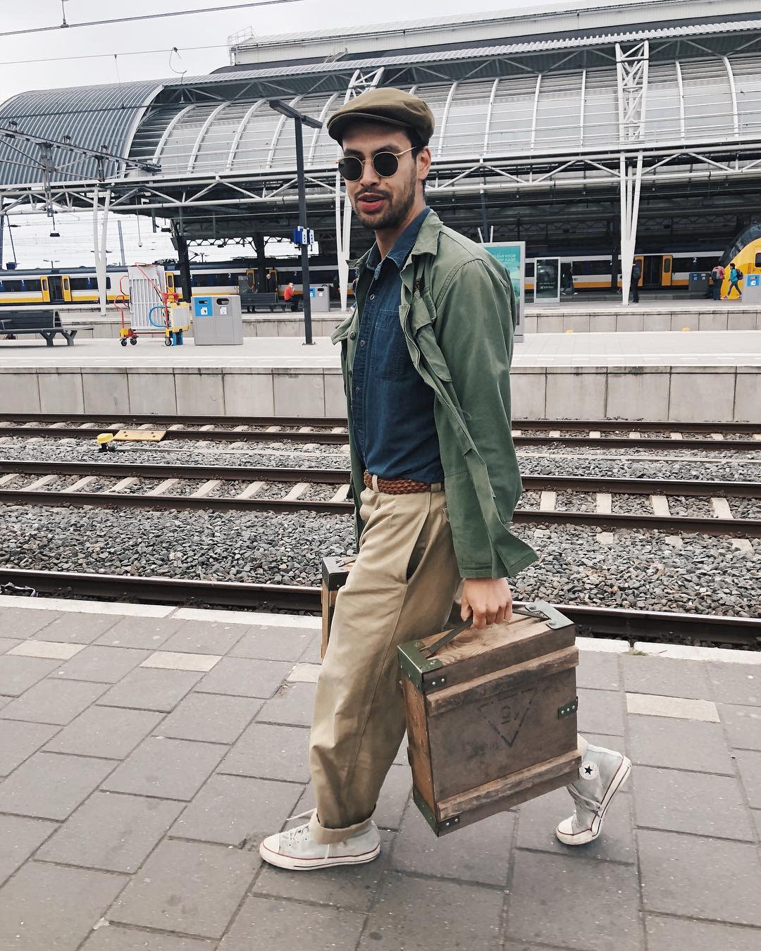Vintage Rugged Style Ideas for Men -concrete_matter