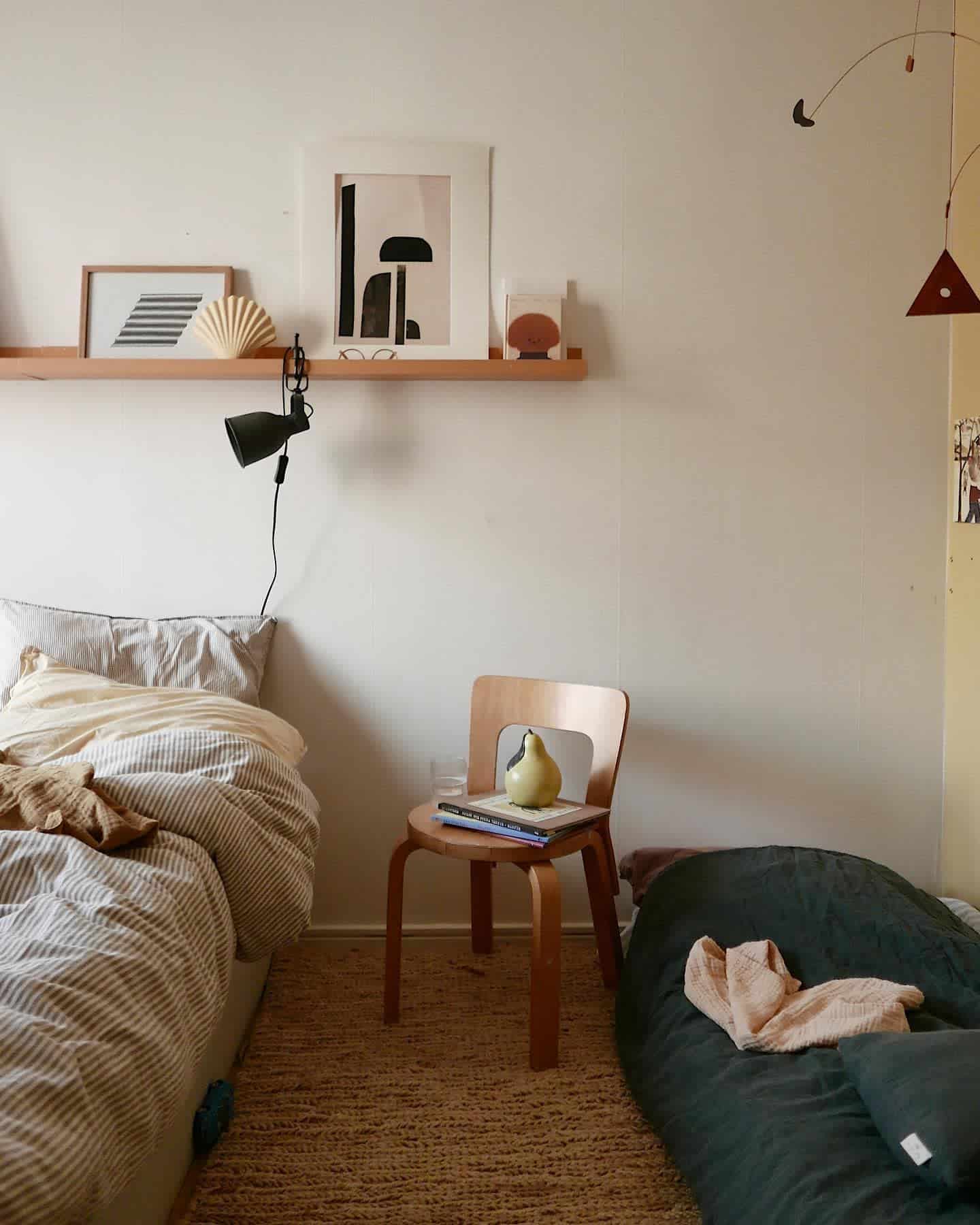 scandinavian boho minimalist bedroom