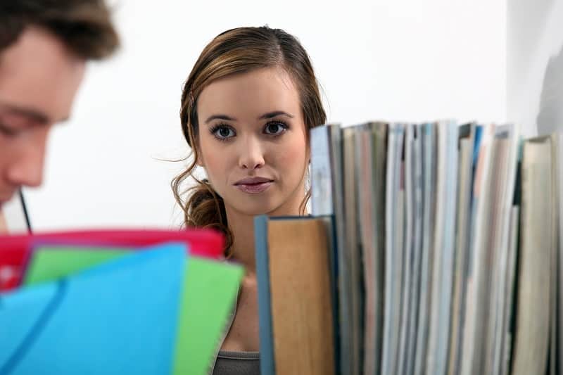 She-Makes-Time-for-You-in-Her-Busy-Schedule-If-Shes-Crushing-on-You