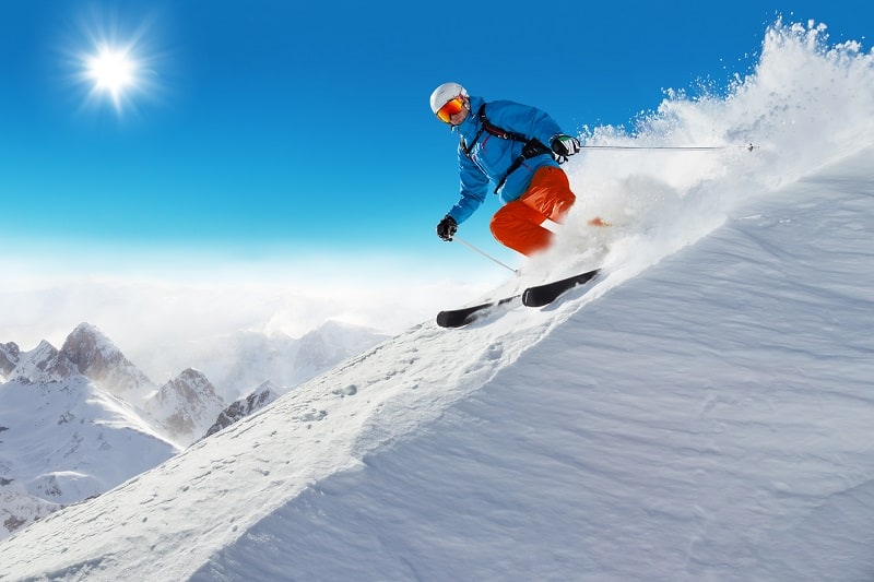 Skiing-and-Snowboarding-Hobbies-For-Men