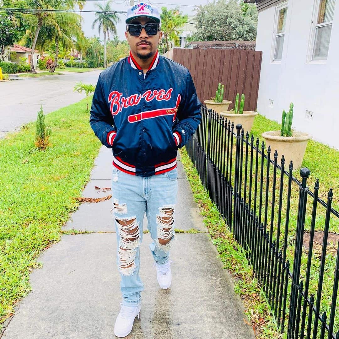 Starter Jackets and Caps 90s Hip Hop Fashion -thejimmystone