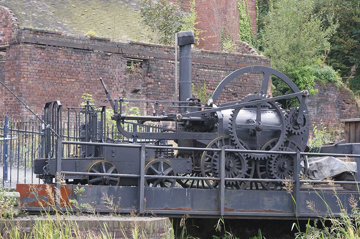 Steam Locomotive (1804)