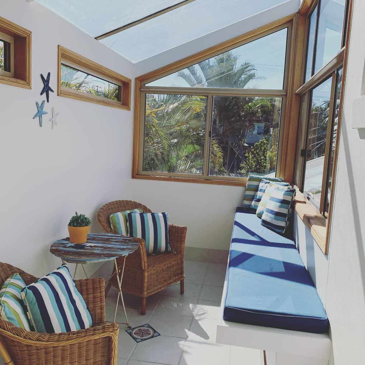 small sunroom patio enclosure 