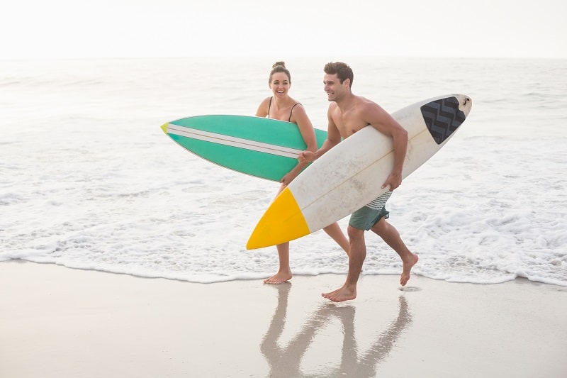 Surfing-Best-Hobbies-For-Couples