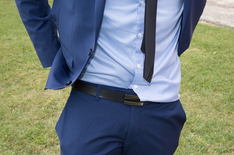 The-military-tuck-Fashion-Tips-For-Men