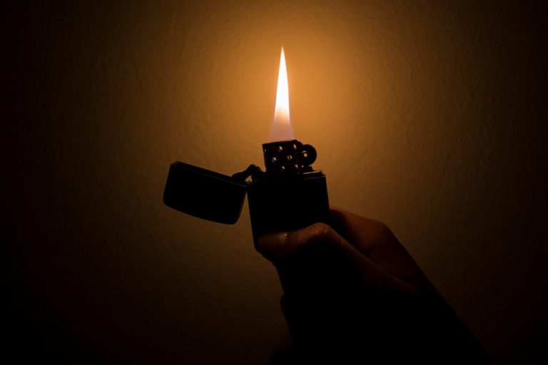 Top-10-Best-Survival-Lighters-Emergency-Fire-Starters