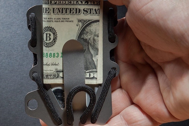 Top-7-Best-Titanium-Wallets-For-Men-Ti-Card-And-Cash-Carriers