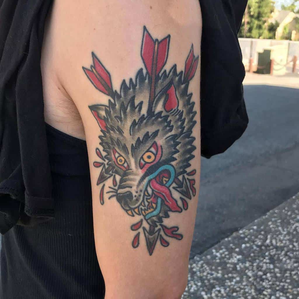 Traditional Wolf Upperam Tattoo blackarts.octc