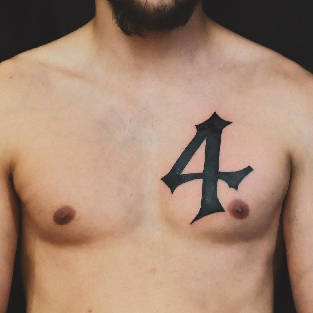 Bold black tattoo of the number 4, representing Ulquiorra Cifer’s Espada rank from Bleach