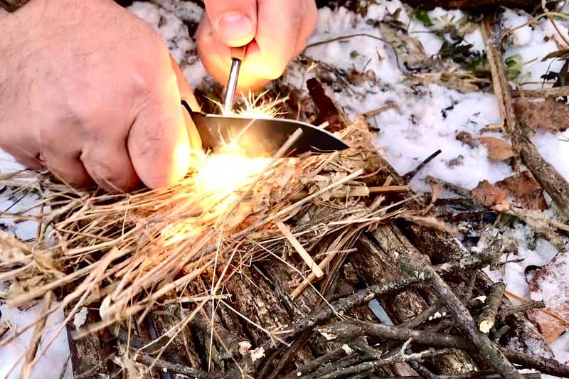 Use a Pocket Knife to Start a Fire