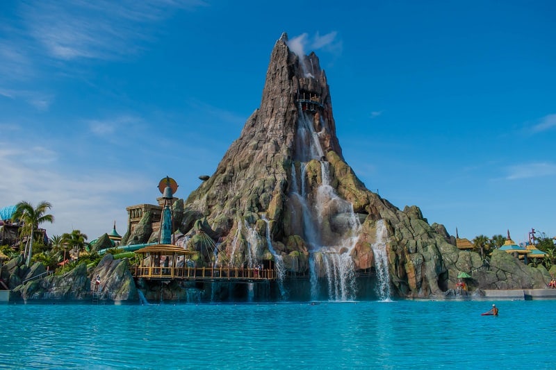 Volcano-Bay-in-Orlando-Florida