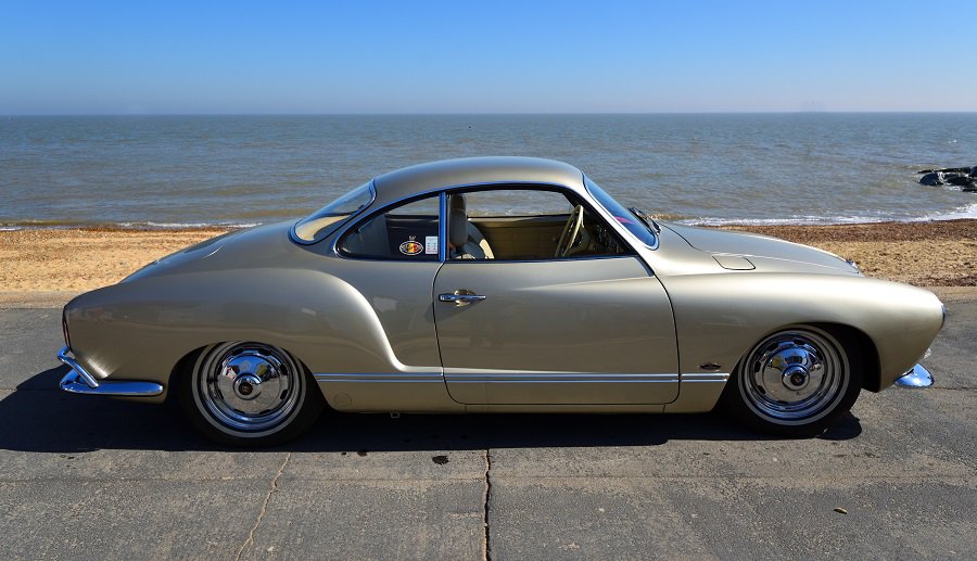 Volkswagen Karmann Ghia