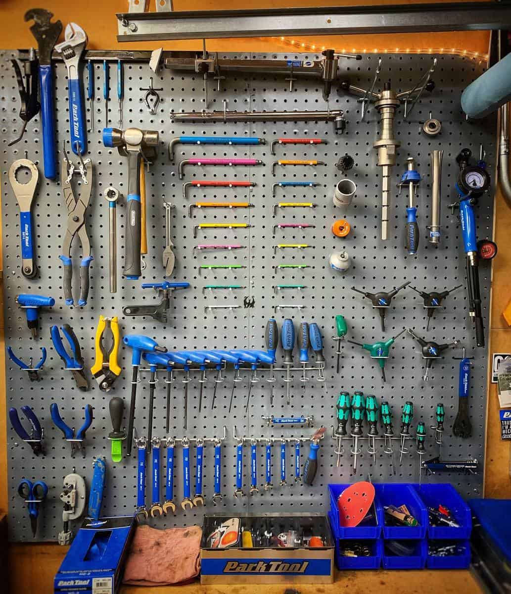 Wall Tool Storage Ideas -tonytimonere