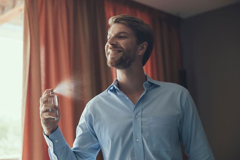 Wear-Perfumes-When-Meeting-Her-Parents