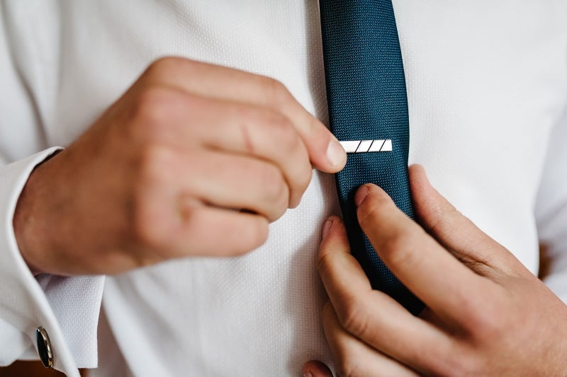 Where-Does-a-Tie-Clip-Go