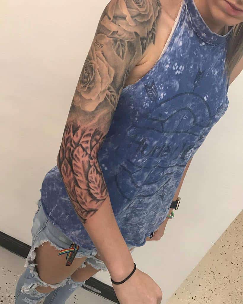 Women 34 sleeve tattoo 95getmoney