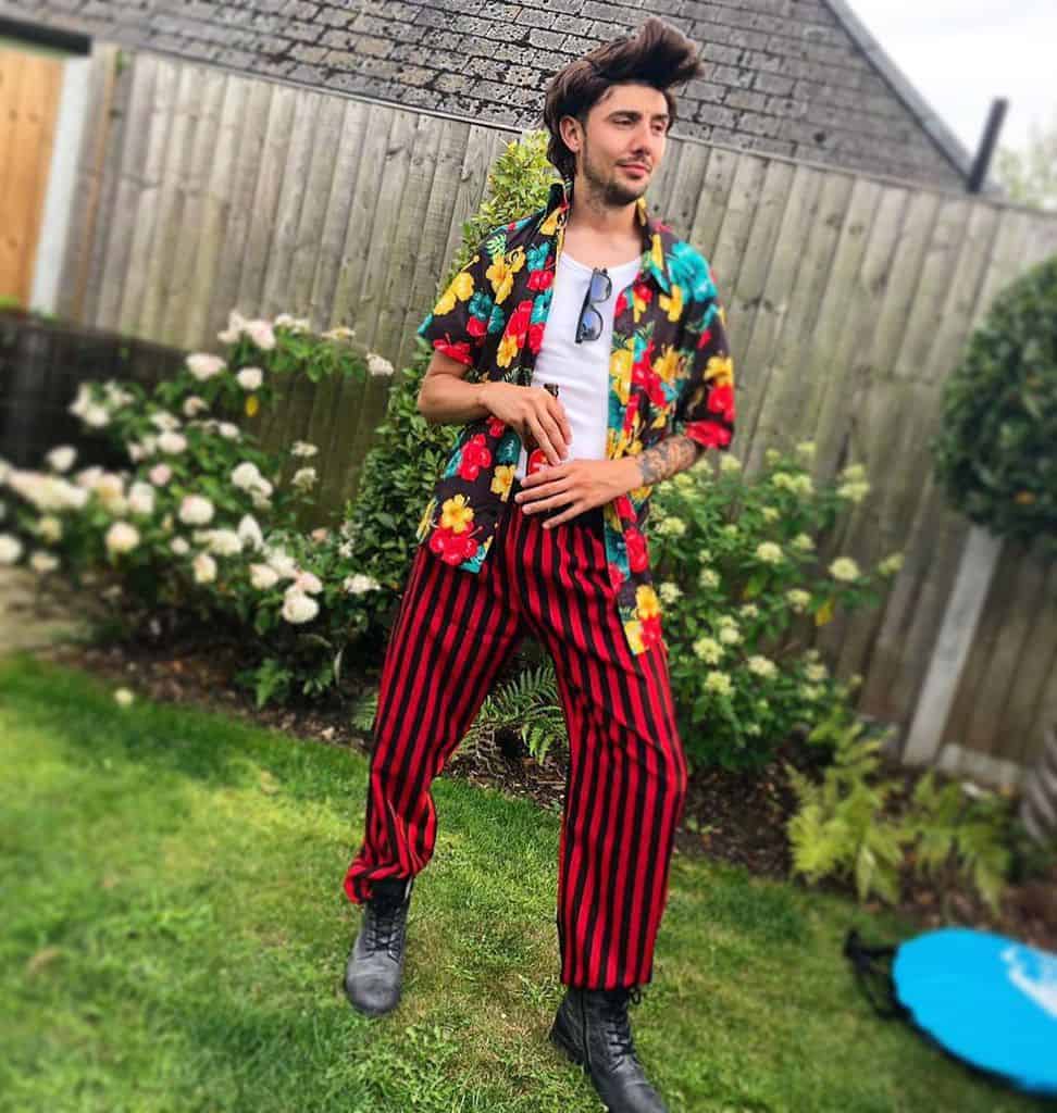 Ace Ventura Pet Detective 90s Party Outfit