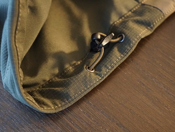 Adjustable Mens Kuhl Wildkard Hybrid Jacket Bottom Hem Drawcords