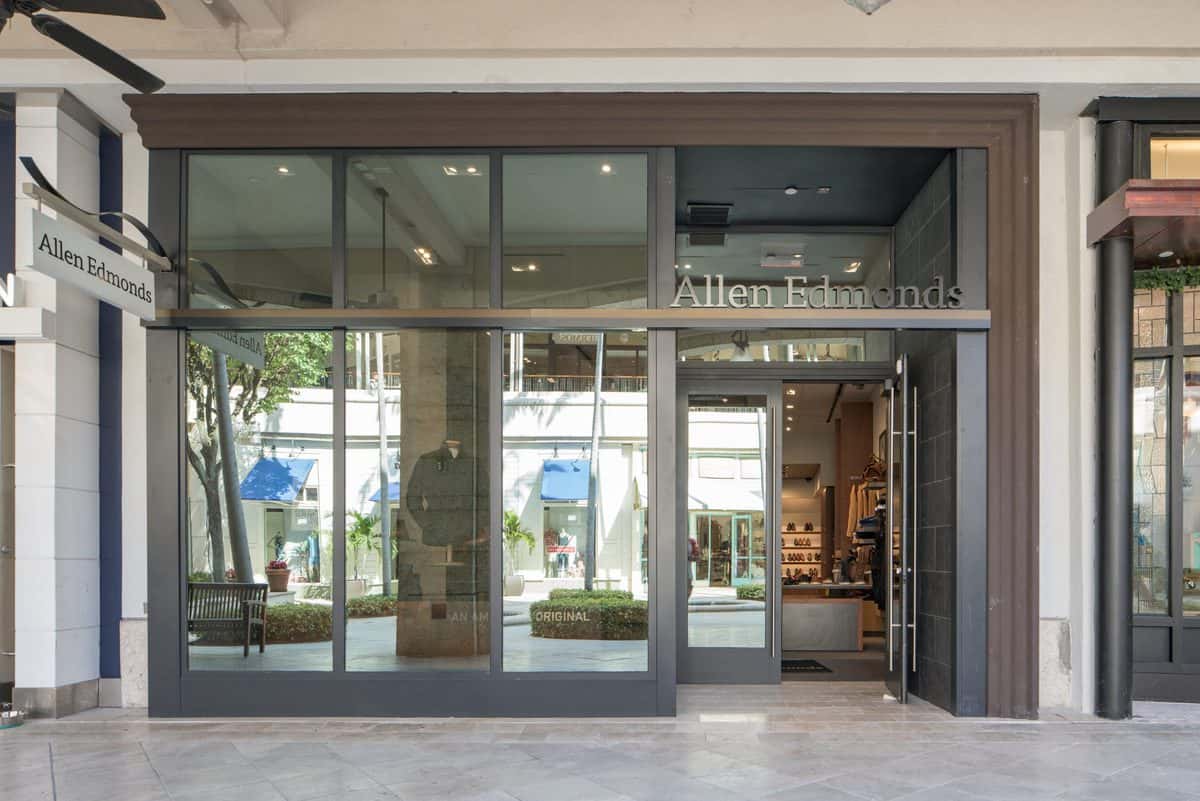 Miami,,Fl,,Usa,-,November,24,,2019:,Photo,Of,Allen