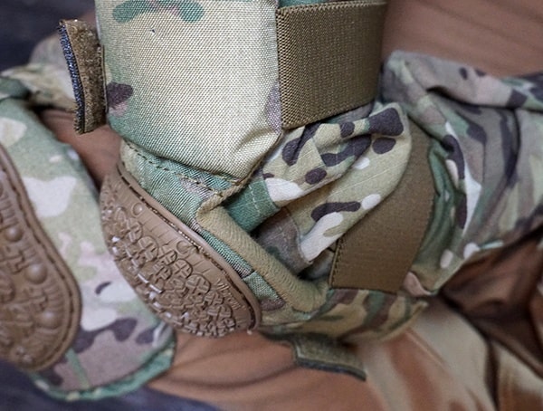 Altacontour 360 Elbow Crye Multicam Vibram Cap Elbow Pads Review