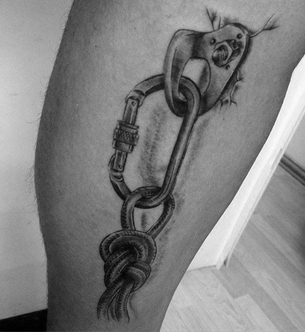 Amazing 3d Mens Rock Climbing Tattoo Designs On Leg