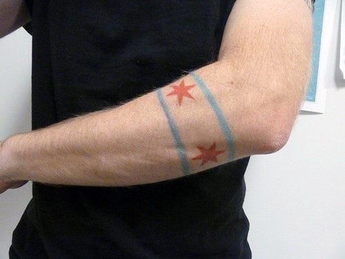 Armband Male Chicago Flag Tattoo Design