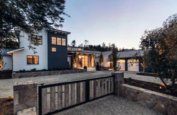 Awesome Gravel Driveway Ideas With Modern Wood And Steel Gate