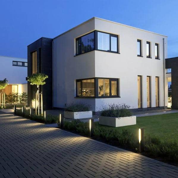 modern landscape lighting