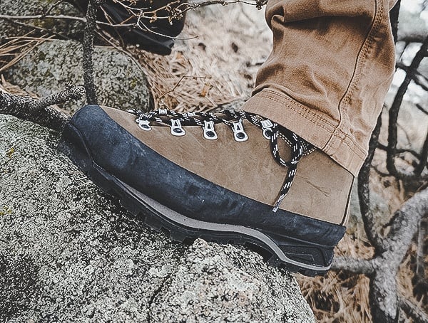 Backpacking Boots For Men Garmont Dakota Lite Gtx Boots Review