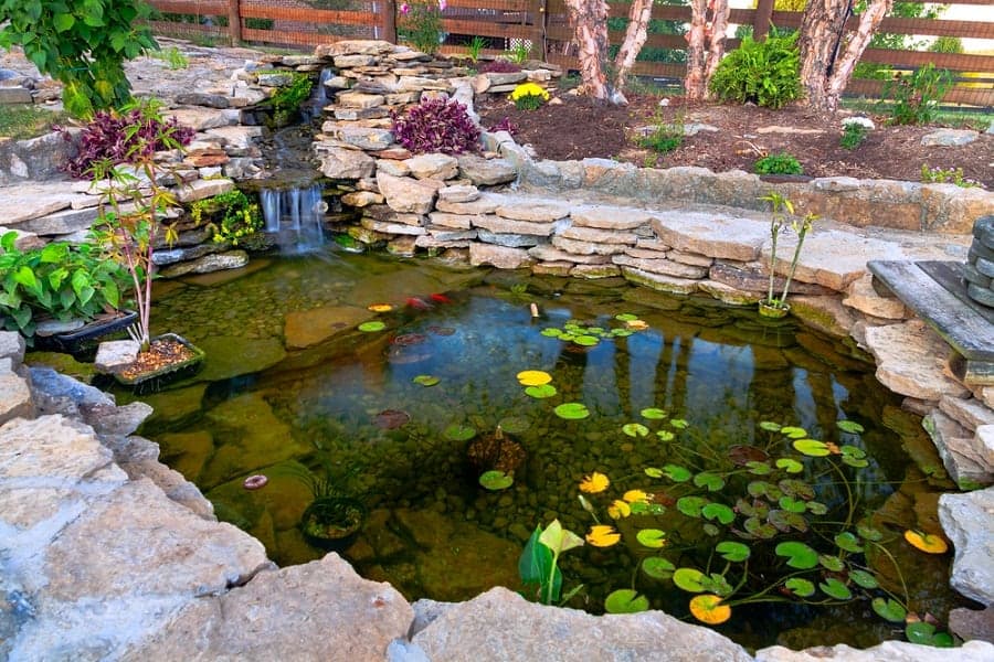 water feature with flagstone design