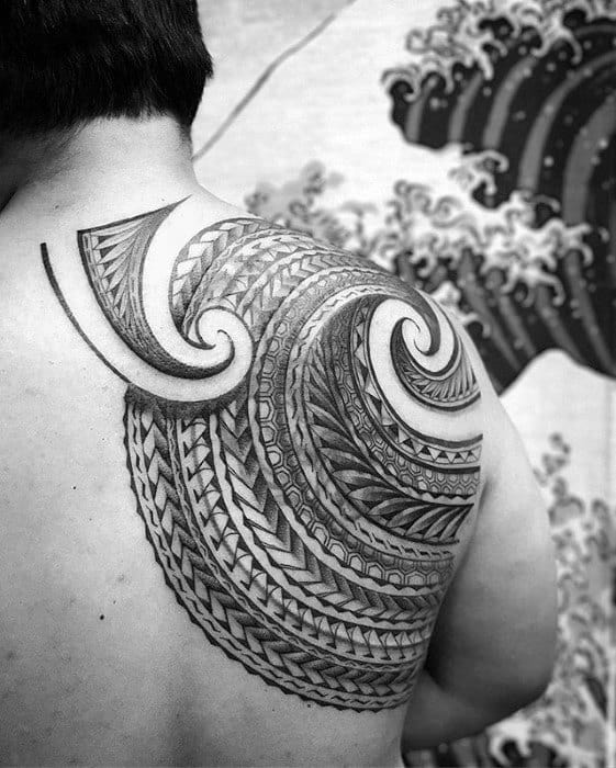 Badass Tribal Polynesian Shoulder Blade Mens Tattoo Ideas