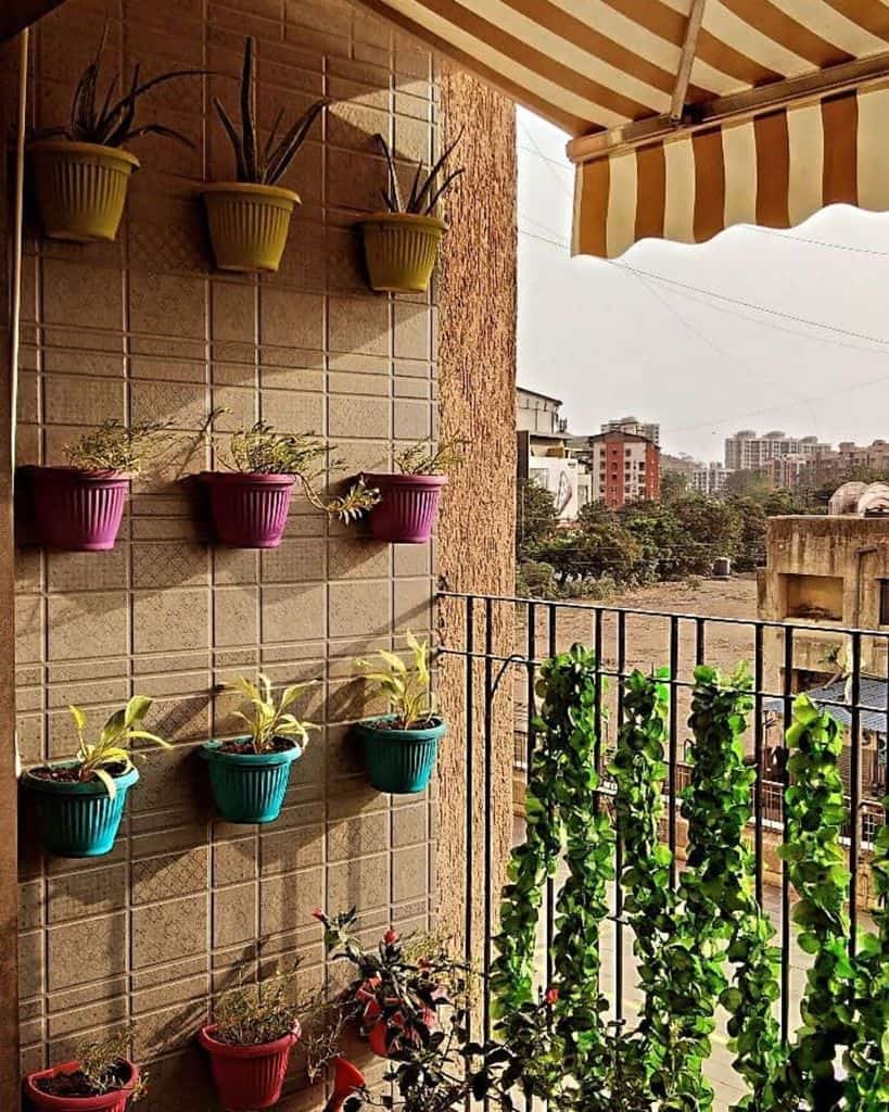 balcony pot plant vertical garden