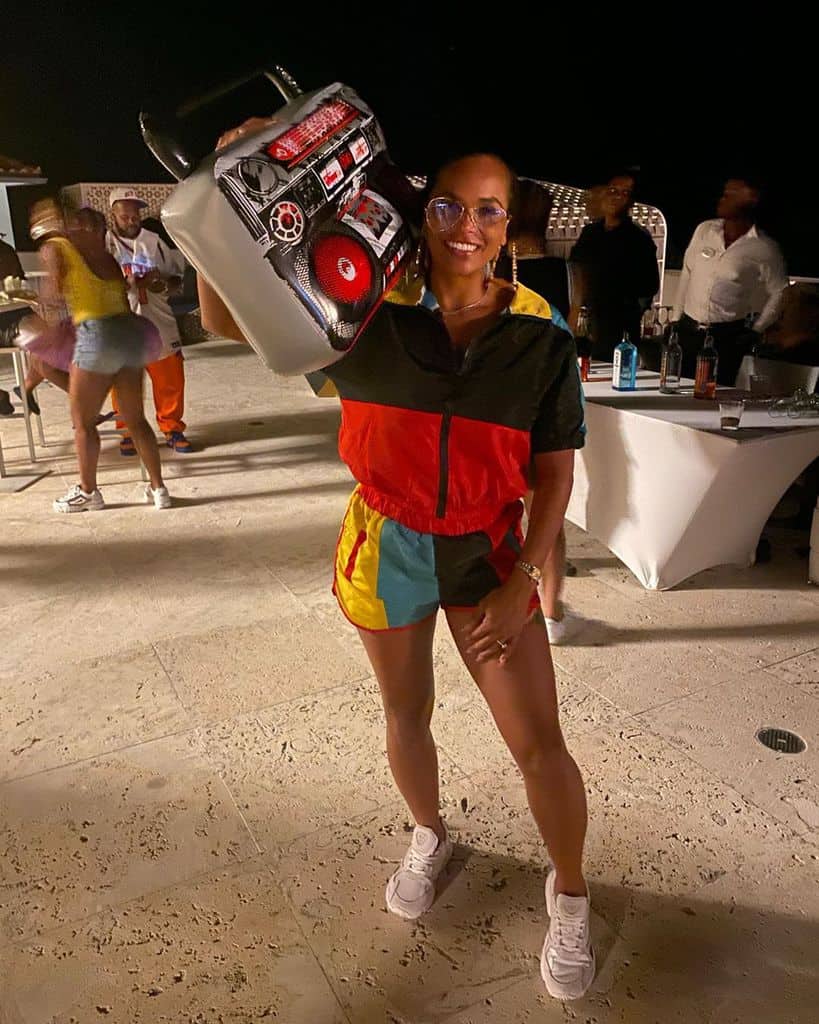 Bardados 90s Jimmy Fresh Party