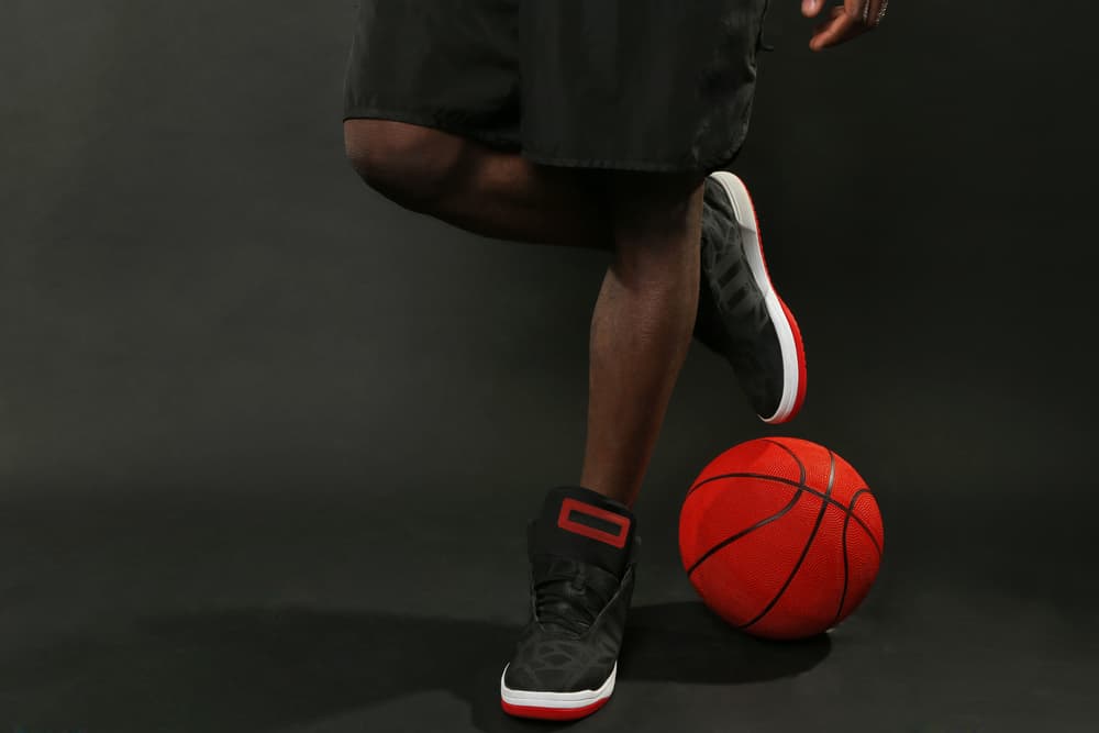 basketball player black shoes
