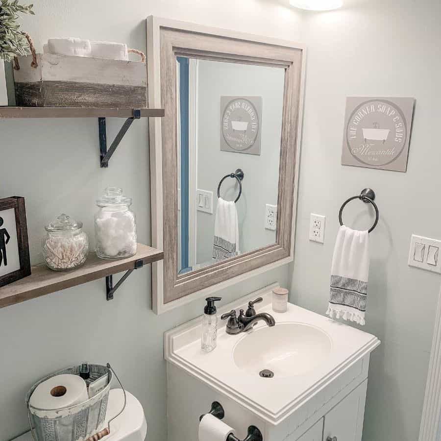 small natural farmhouse bathroom