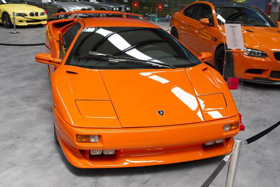 Izmir,,Turkey,-,July,2016:,1998,Lamborghini,Diablo.,The,Key