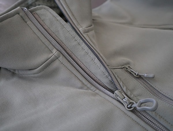 Beyond Clothing Mens Testa Softshell Jacket Center Chest Zipper With Windflap