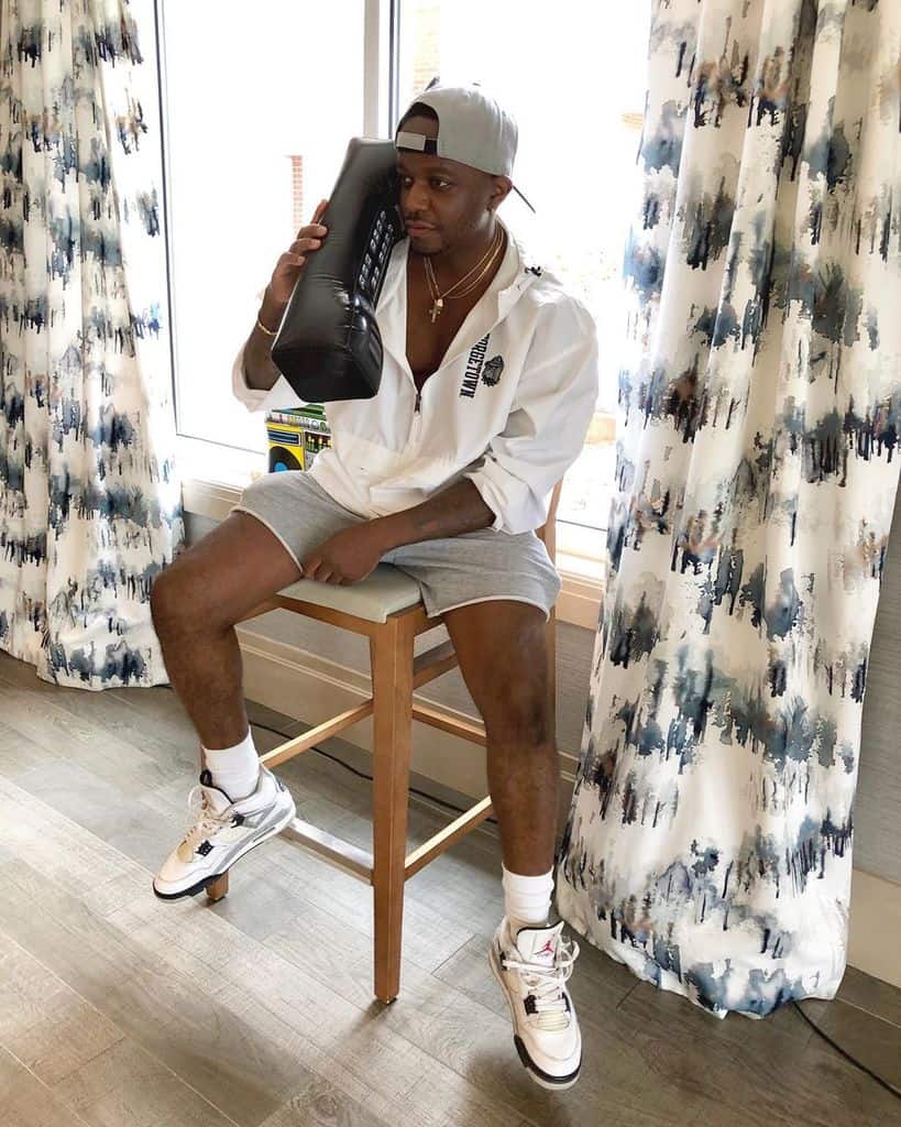 Big Phone 90s Party Style