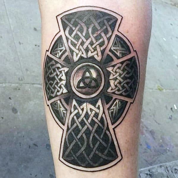 Black And White Ink Mens Celtic Cross Leg Tattoos