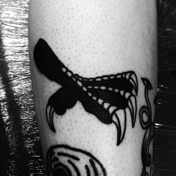 Black Ink Small Remarkable Talon Tattoos For Males