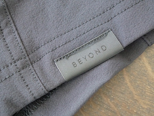 Black Mens Beyond Clothing Velox Light Softshell Branded Hem Detail