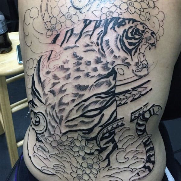 Blakc Ink Outline Japanese Tiger Mens Back Tattoo